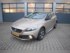 Volvo V40 Cross Country - 1.6 T4 180pk Summum