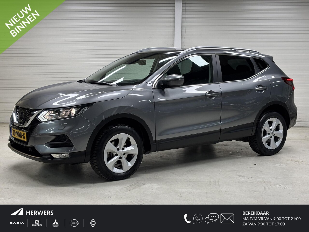 Nissan Qashqai - 1.6 Business Edition / Trekhaak / Voorstoelen verwarmd / Rondomzicht camera / Panorama dak - AutoWereld.nl