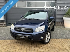 Toyota RAV4 - 2.2 D4D Linea Sol, airco, trekhaak, 4x4, apk 2-2025