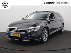 Volkswagen Passat Variant - 1.4 TSI PHEV GTE Business Panoramadak / Trekhaak / Virtual Cockpit