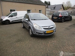 Opel Corsa - 1.2-16v Business Airco NAP