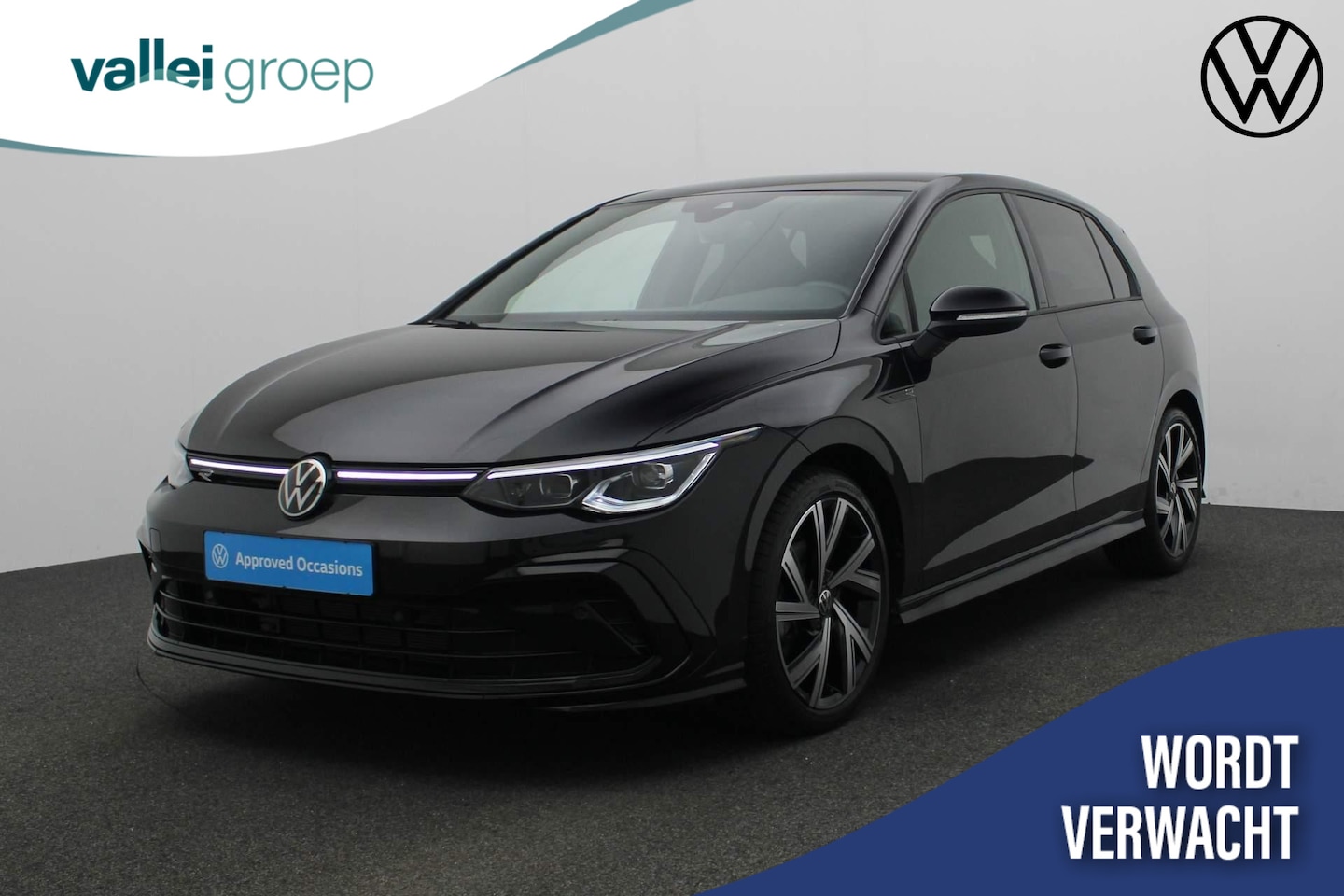 Volkswagen Golf Plus - 1.5 eTSI 150PK DSG R-Line Black Style | Navi | Camera | 18 inch | LED plus | ACC | Apple C - AutoWereld.nl