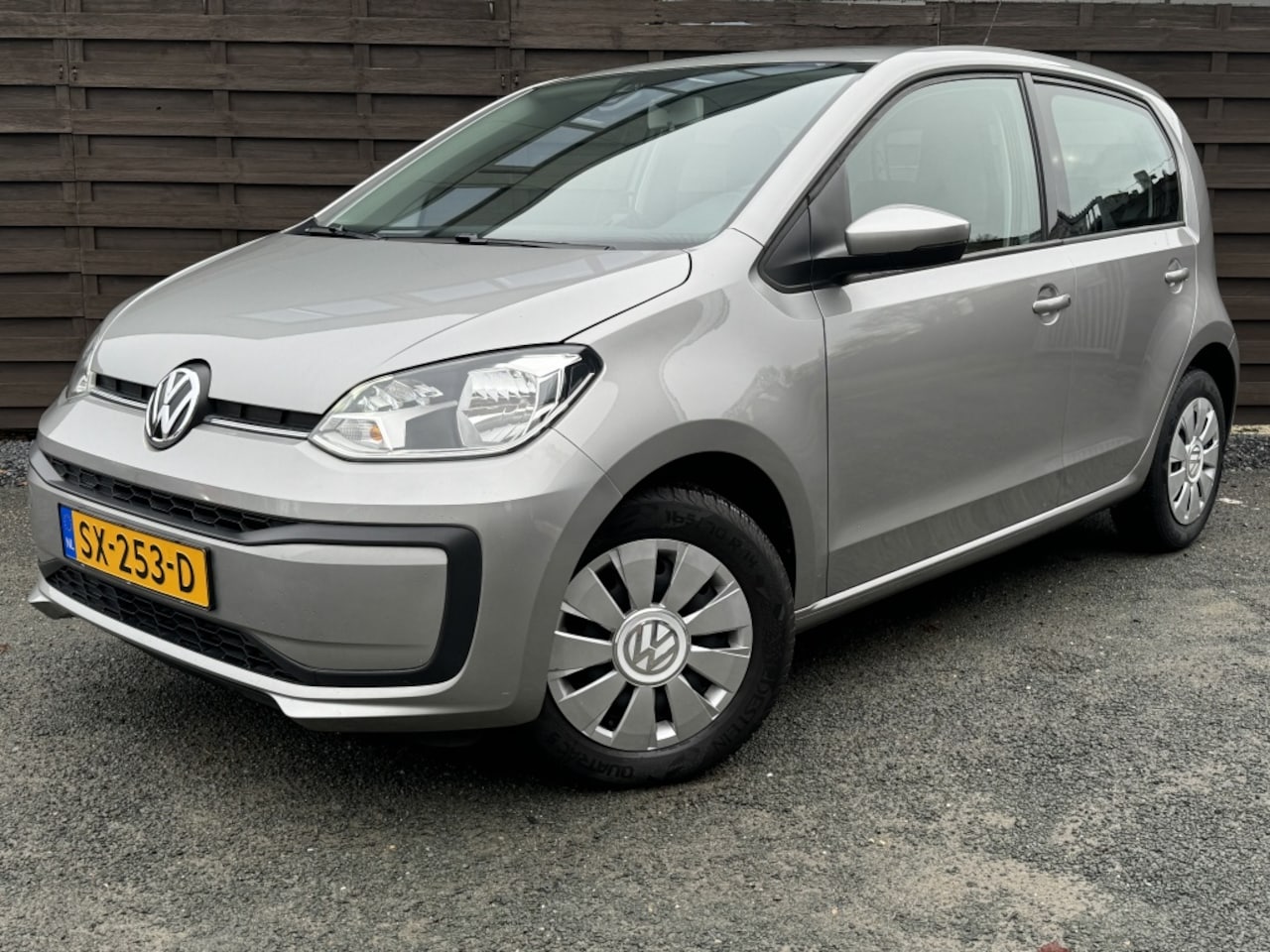 Volkswagen Up! - 1.0 BMT Move Up! S&S / BT-audio / Airco / NL-auto - AutoWereld.nl