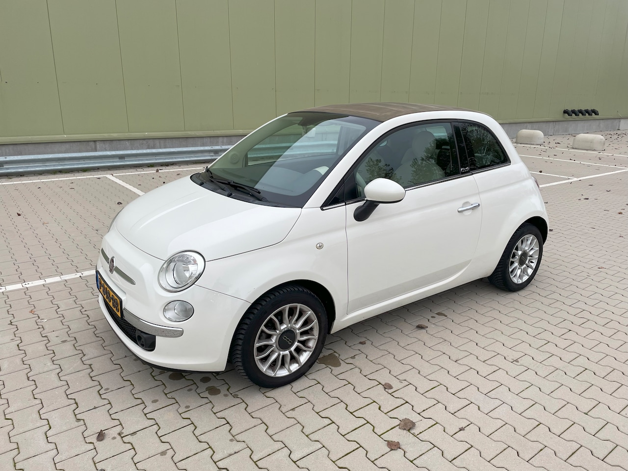 Fiat 500 C - 1.2 Lounge - AutoWereld.nl