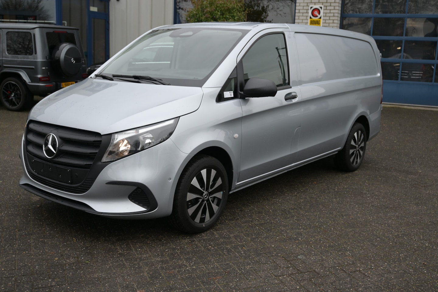 Mercedes-Benz Vito - 116 CDI L2 Pro 2500kg trekhaak, Smartphone integratie pakket, Achterdeuren - AutoWereld.nl