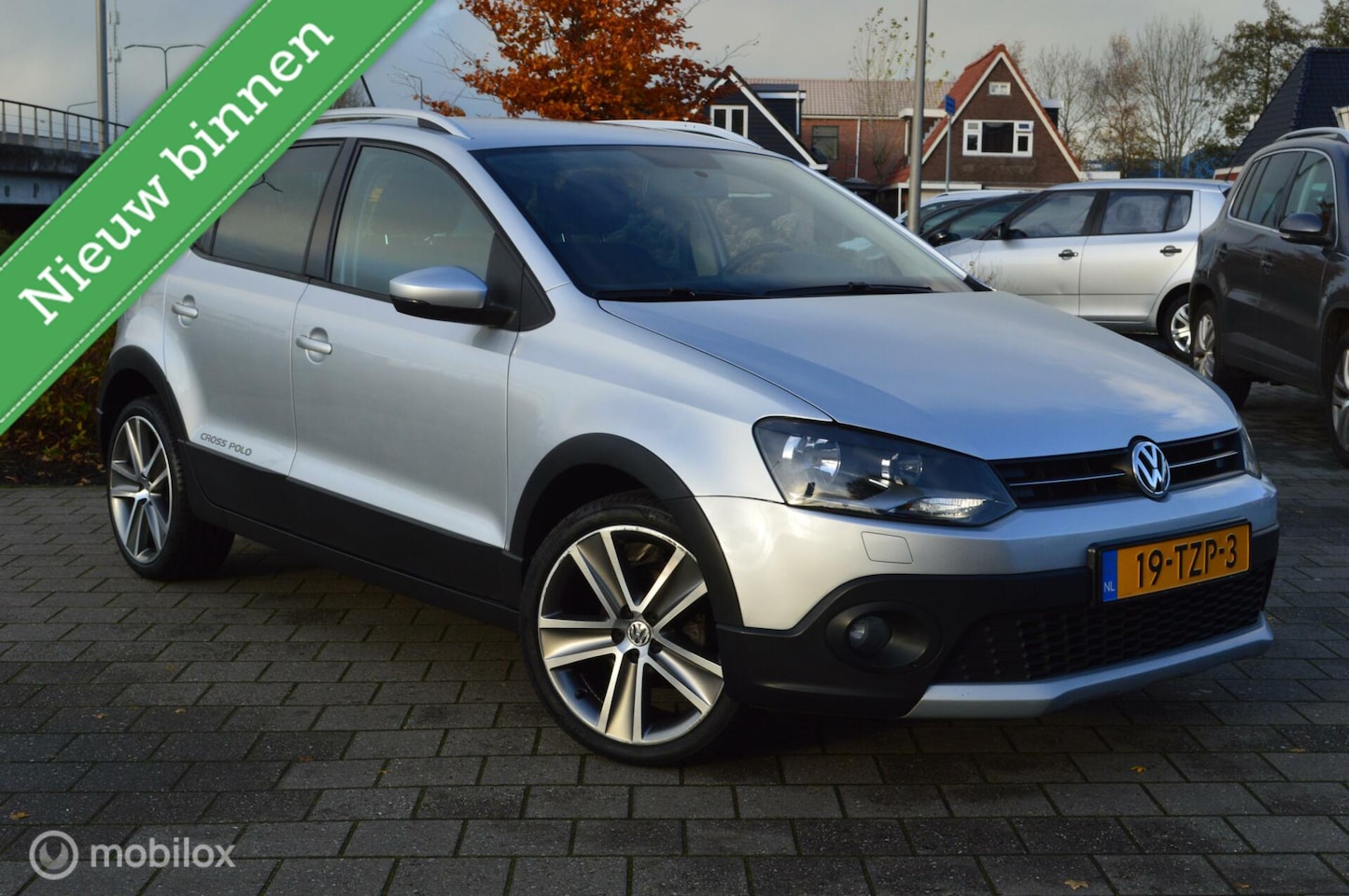 Volkswagen Polo - 1.4-16V Cross 1.4-16V Cross - AutoWereld.nl