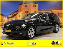 BMW 3-serie Touring - 320i Executive Automaat Navigatie LED PDC