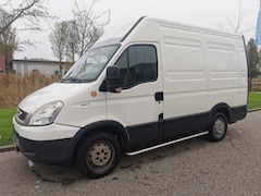 Iveco Daily - 35 S 10V 300 H1 met laadklep