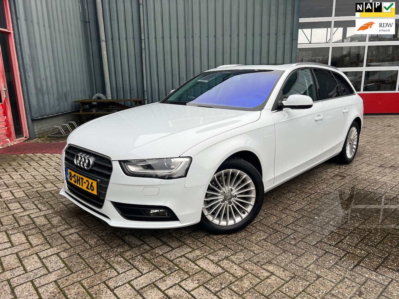 Audi A4 Avant - 1.8 TFSI Business Edition Automaat/Panorama/Airco/Cruise/Navi/Leder/Exonen - AutoWereld.nl