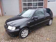 Volkswagen Polo - 1.4 Trendline ( APK 17-03-2024 )