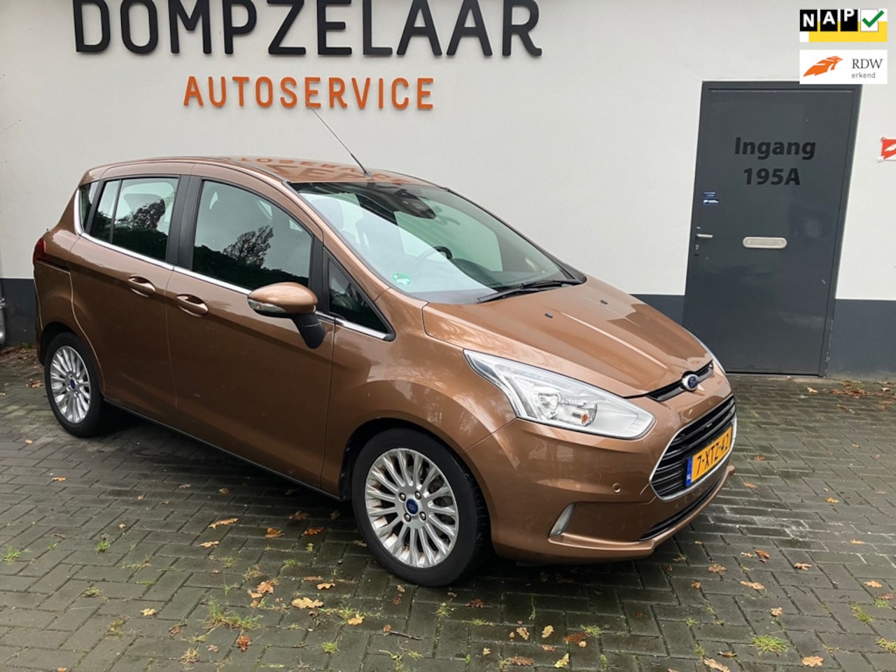 Ford B-Max - 1.0 EcoBoost Titanium Km stand: 93.387 NAP LOGISCH - AutoWereld.nl