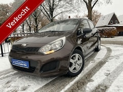 Kia Rio - 1.2 CVVT Plus Pack, Grote beurt, remmen