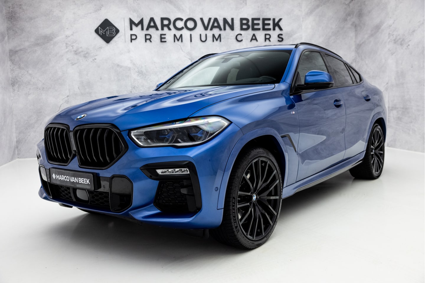 BMW X6 - xDrive30d High Executive M-Sport | Pano | 4W Sturing | Head-Up | ACC - AutoWereld.nl