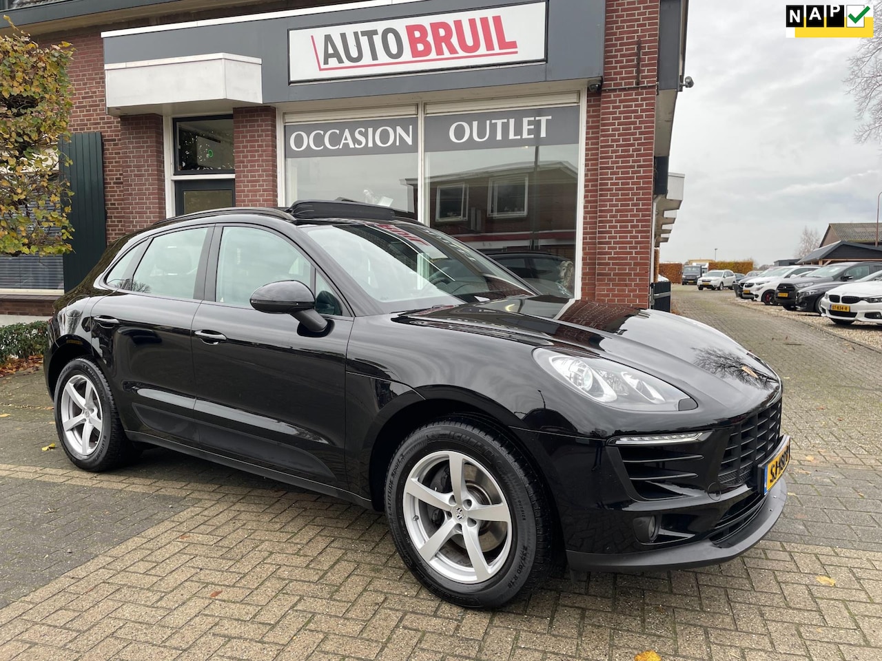 Porsche Macan - 2.0 1e Eig Ned Auto/Panod./Leder/Trekh/Dealer ond./ 2e set Winter - AutoWereld.nl