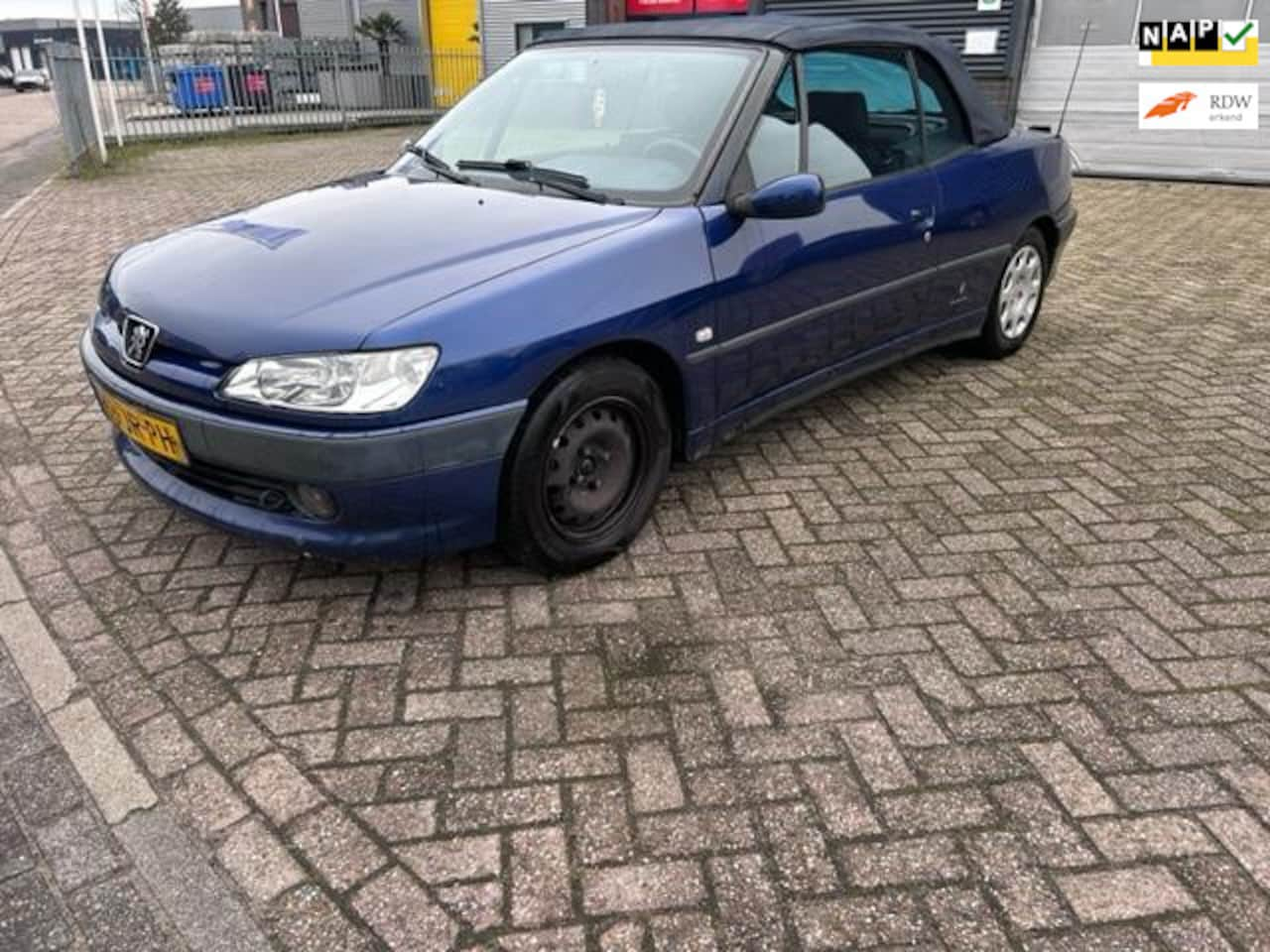 Peugeot 306 Cabriolet - 1.6 INRUIL KOOPJE. - AutoWereld.nl