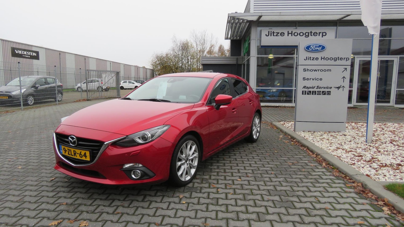 Mazda 3 - 2.0 GT-M NAVI,PDC v+a, ECC,  Leer, Xenon, HEAD UP,69396 km !! - AutoWereld.nl