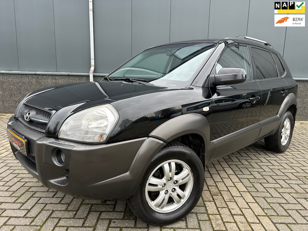 Hyundai Tucson - 2.0i Dynamic 2.0i Dynamic , AIRCO , ENZ !! - AutoWereld.nl