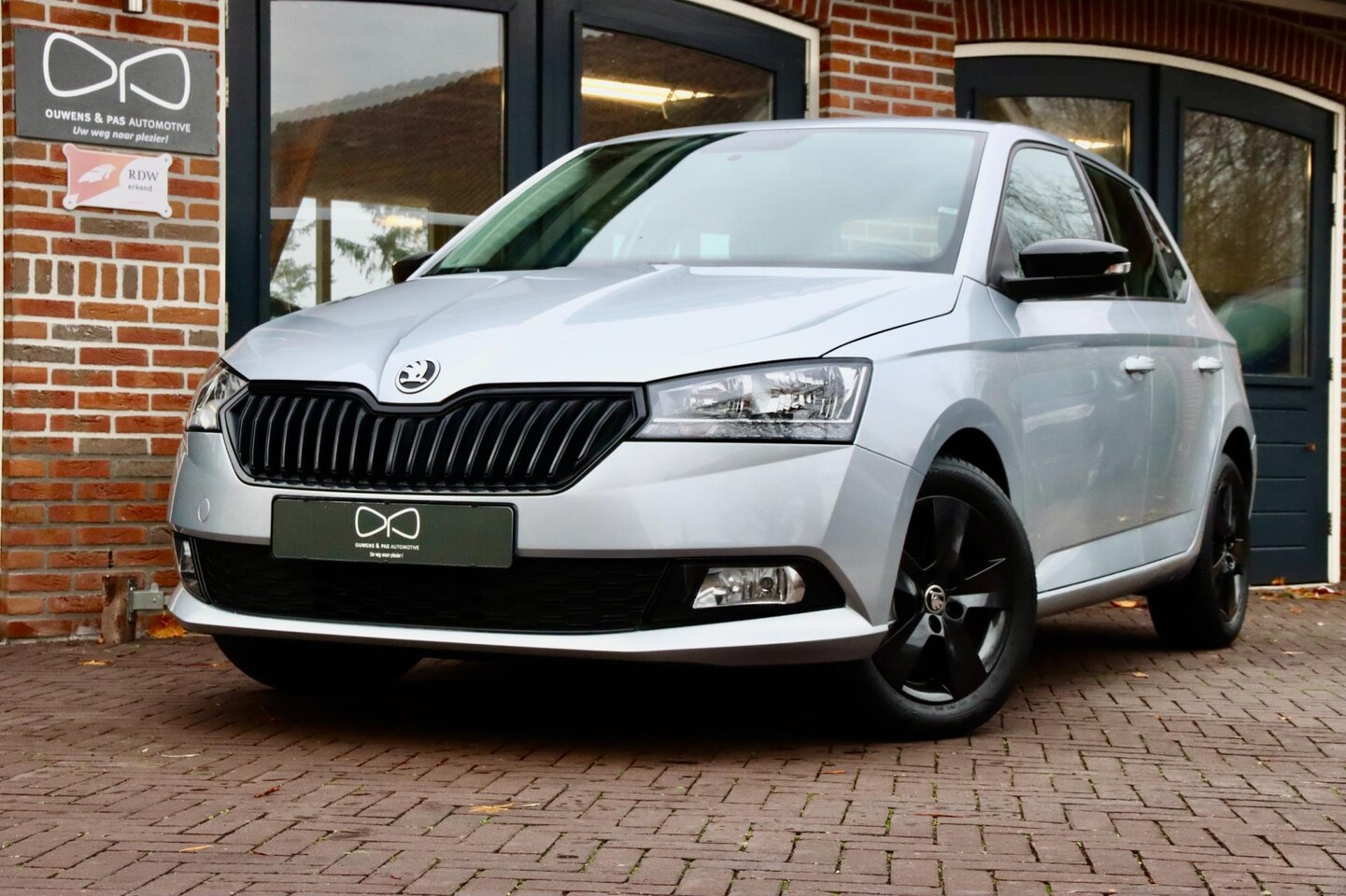 Skoda Fabia - 1.0 TSI Ambition | CARPLAY | CRUISE | AIRCO | STOELVERWARMING - AutoWereld.nl