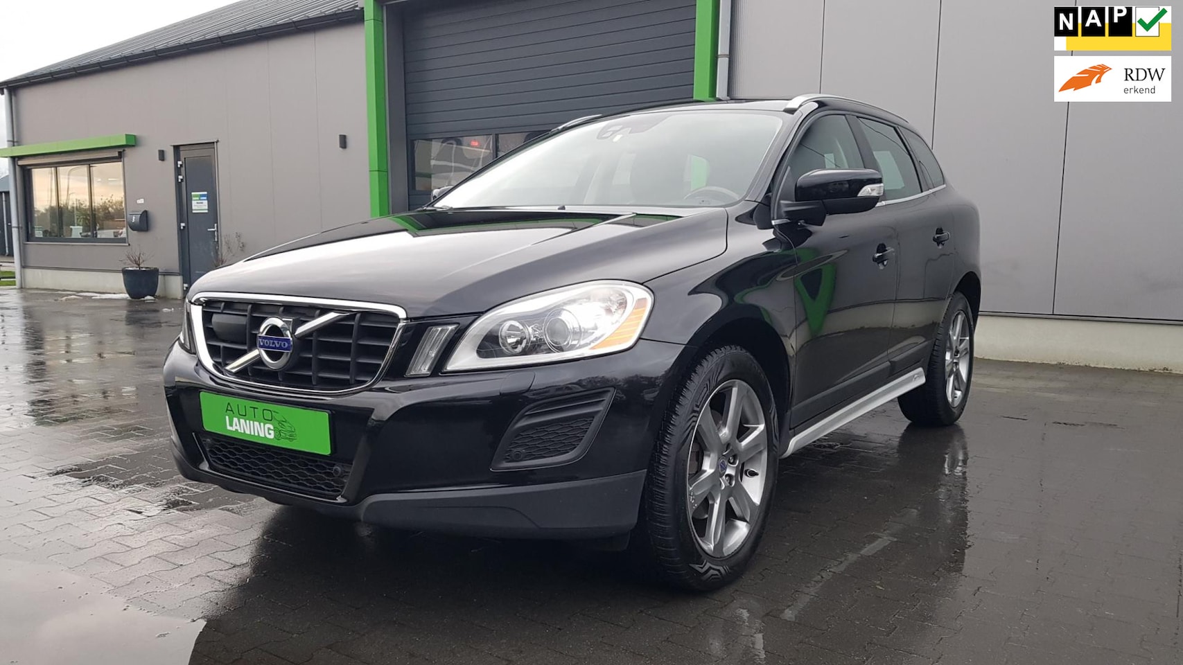 Volvo XC60 - 2.0 T5 Summum Volleder Trekhaak Cruise Airco Navi Pano Elec.stoelen met geheugen Stoel ver - AutoWereld.nl