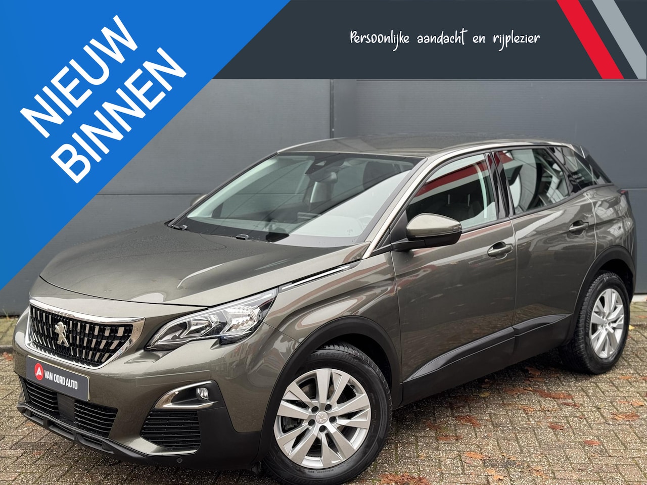 Peugeot 3008 - 1.2 Camera / PDC / NAV / Carplay / 1e Eig / - AutoWereld.nl