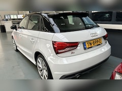 Audi A1 - 1.0 TFSI ADRENALIN S line exterieur