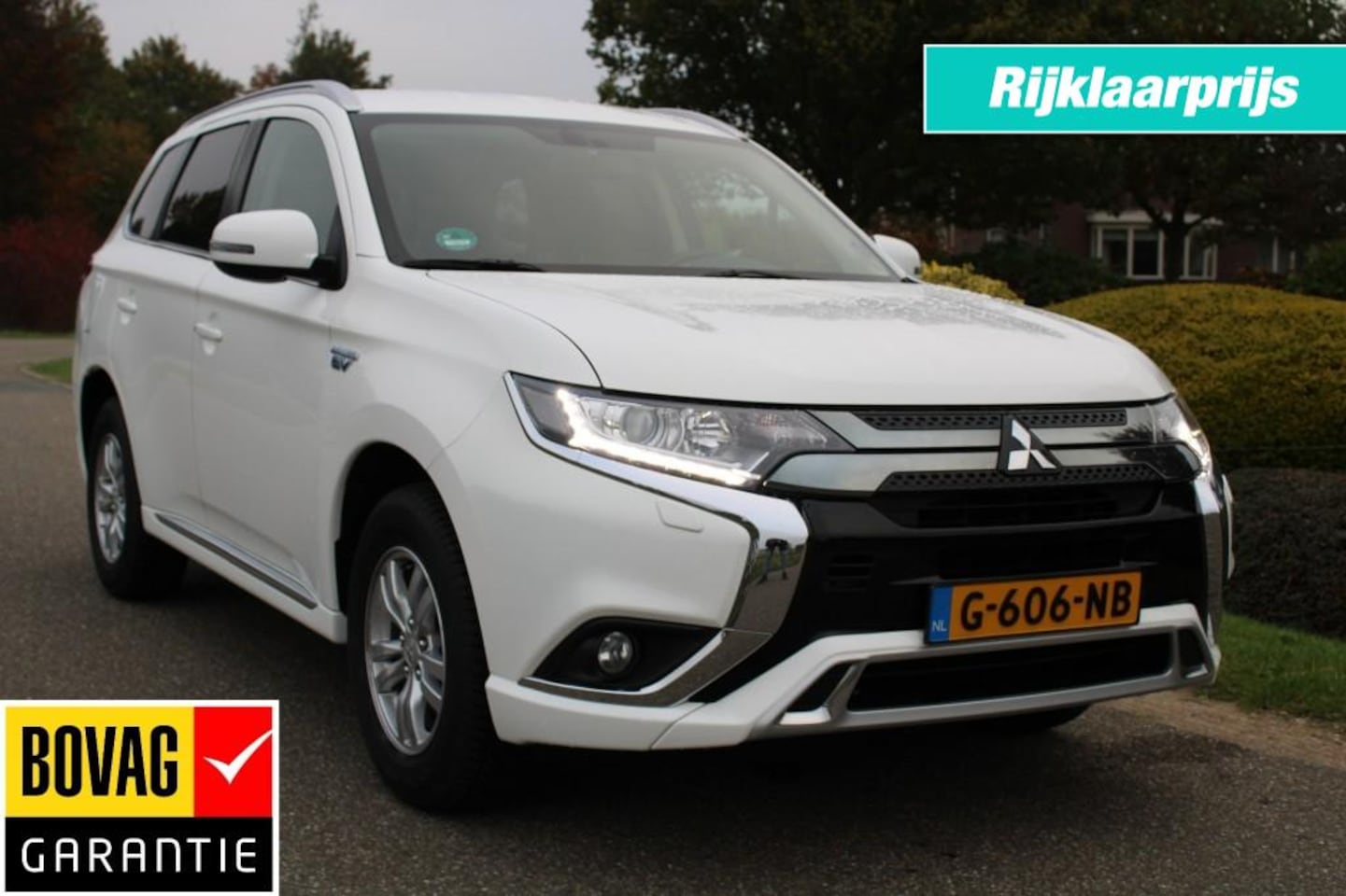 Mitsubishi Outlander - 2.4 PHEV 240pk Pure ECC/navi/cruise/camera/trekhaak - AutoWereld.nl