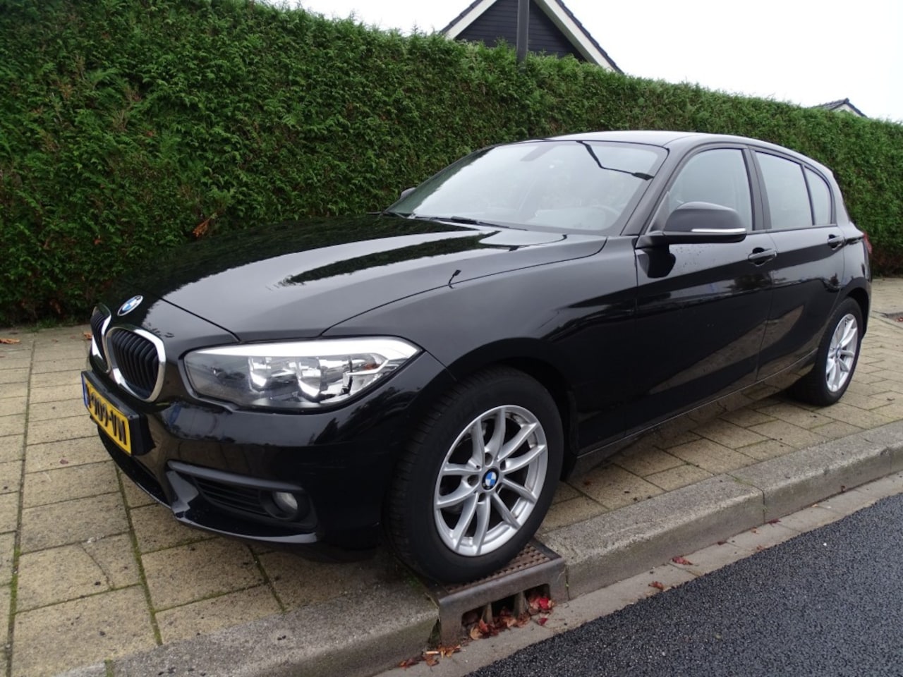 BMW 1-serie - 118I CORP. LEASE-Automaat-1376262 Km-Navi-Stl Verw-Cruise - AutoWereld.nl