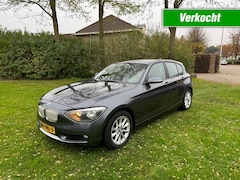 BMW 1-serie - 116I 5drs automaat - navigatie - ecc - cruise - zeer nette staat