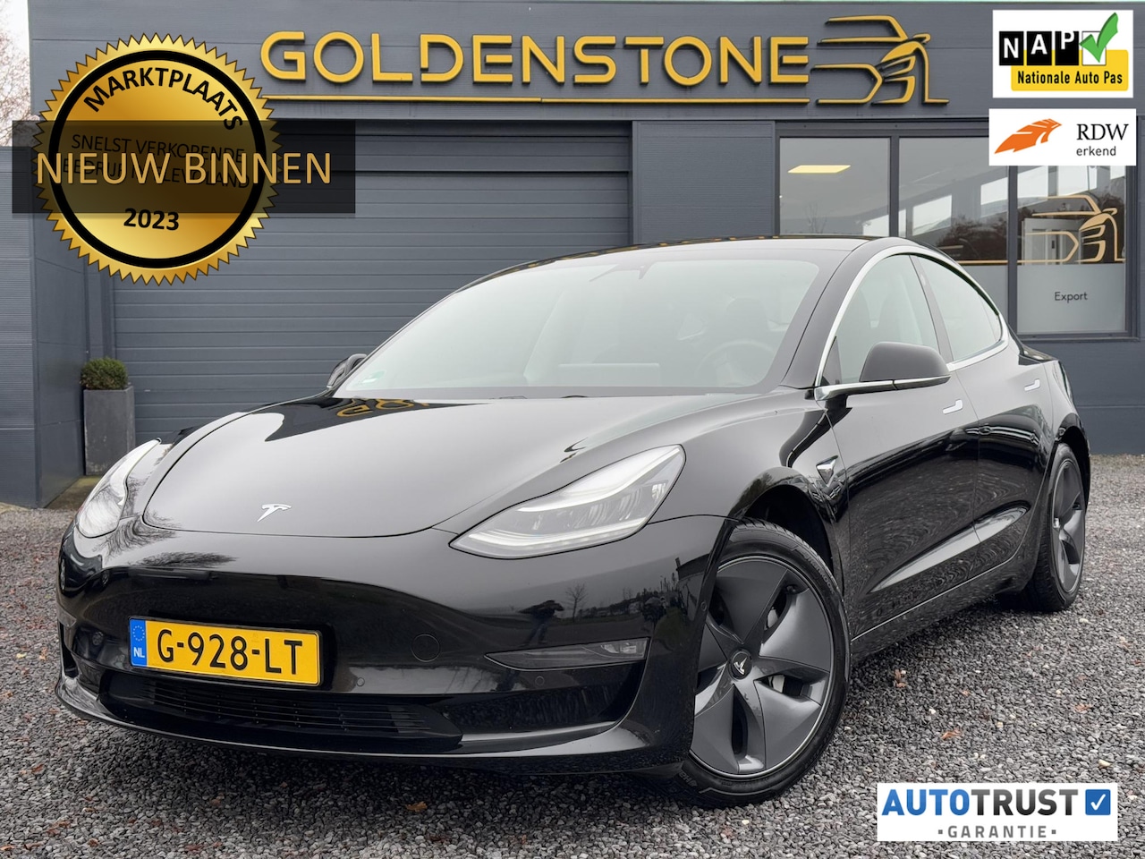 Tesla Model 3 - Long Range RWD Long Range AWD 75 kWh 1e Eigenaar,Pano,AutoPilot,Leder,Camera,N.A.P,APK tot 10-2025 - AutoWereld.nl