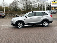 Chevrolet Captiva - 2.4i Executive 4x4 7 persoons, bj.2007, kleur:grijs, sportvelgen, leder, climate, NAP met