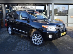 Toyota Land Cruiser V8 - 4.6 V8 EXECUTIVE A/T 5 SITZ MARGE