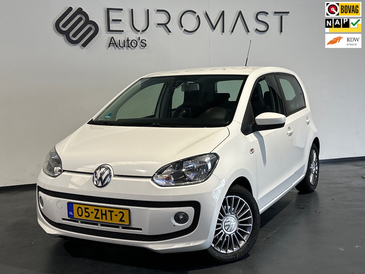 Volkswagen Up! - 1.0 high up! BlueMotion Airco 5d Nieuwe Apk - AutoWereld.nl