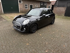 MINI Cooper - 1.5 Chili. Panoramadak, LED, Half leer. Volle auto Zeer mooi