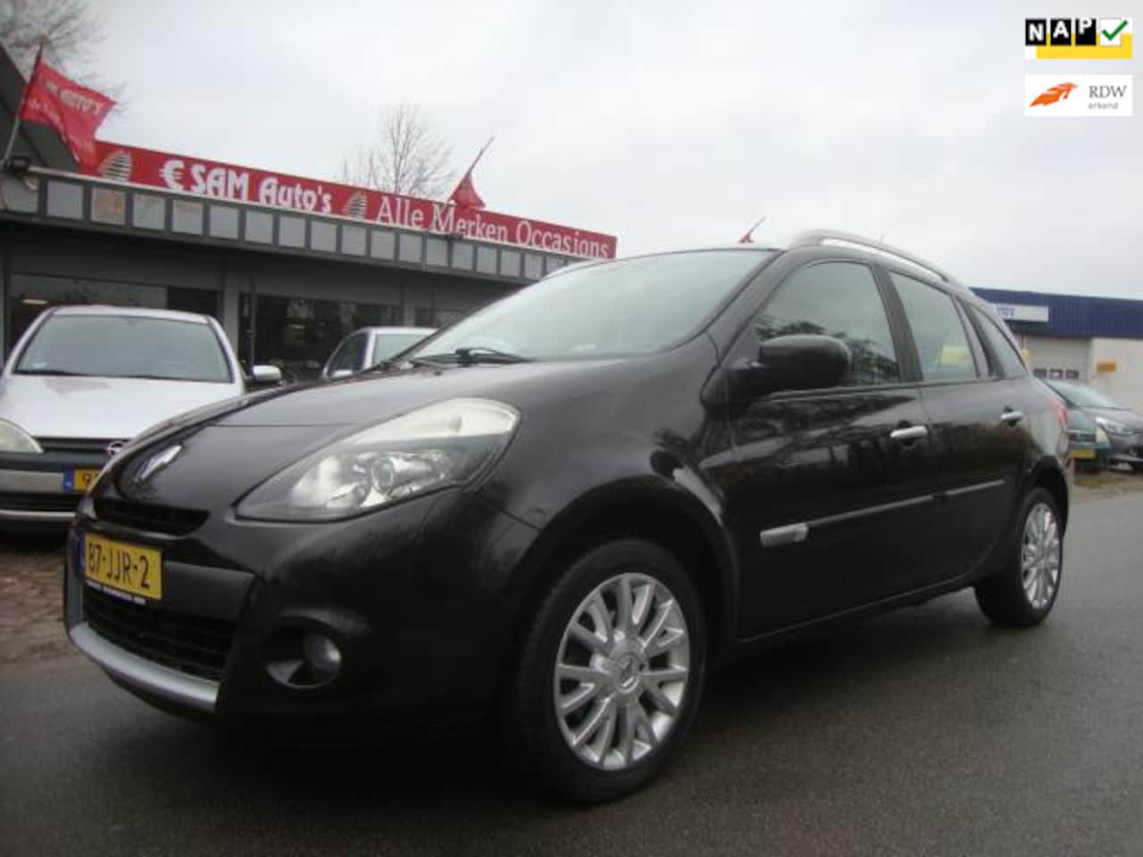 Renault Clio Estate - 1.2 TCE Sélection Business Sport 1.2 TCE Sélection Business Sport ( NAVI ) - AutoWereld.nl