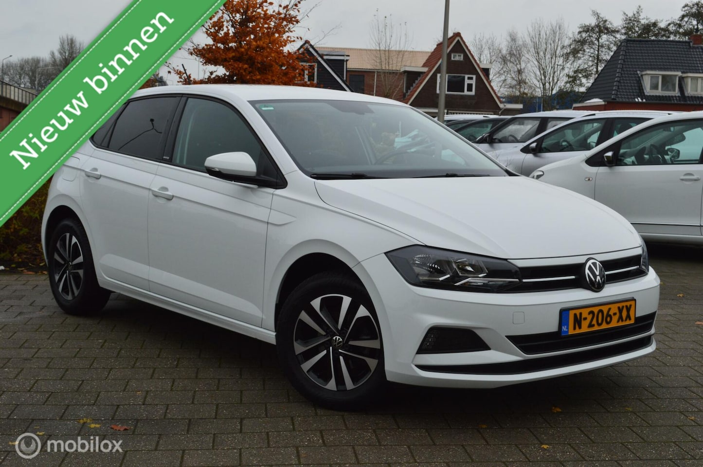 Volkswagen Polo - 1.0 TSI 95pk 5drs Edition | Navi - AutoWereld.nl