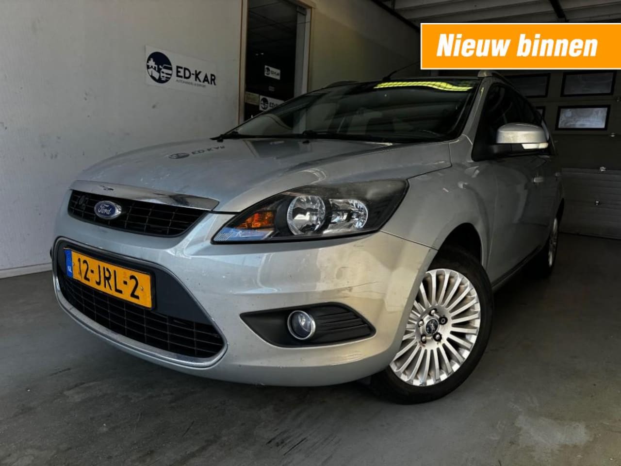 Ford Focus - 1.8 Titanium Flexi Fuel CLIMA NAVI TREKHAK NAP APK 4-20258 - AutoWereld.nl