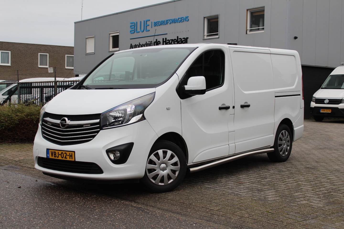 Opel Vivaro - 1.6 CDTI 125PK Euro6 L1 Innovation EcoFlex ✓ 2x schuifdeur ✓ airco ✓ navigatie ✓ cruise co - AutoWereld.nl