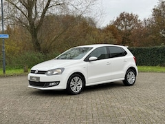 Volkswagen Polo - 1.2 High Line CRUISE I PDC I NWE APK I STOELVERWARMING