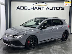 Volkswagen Golf - 2.0 TSI GTI Clubsport 300 PK / Akrapovic / Nieuw / Automaat DSG 7 / Glazen Panorama dak /