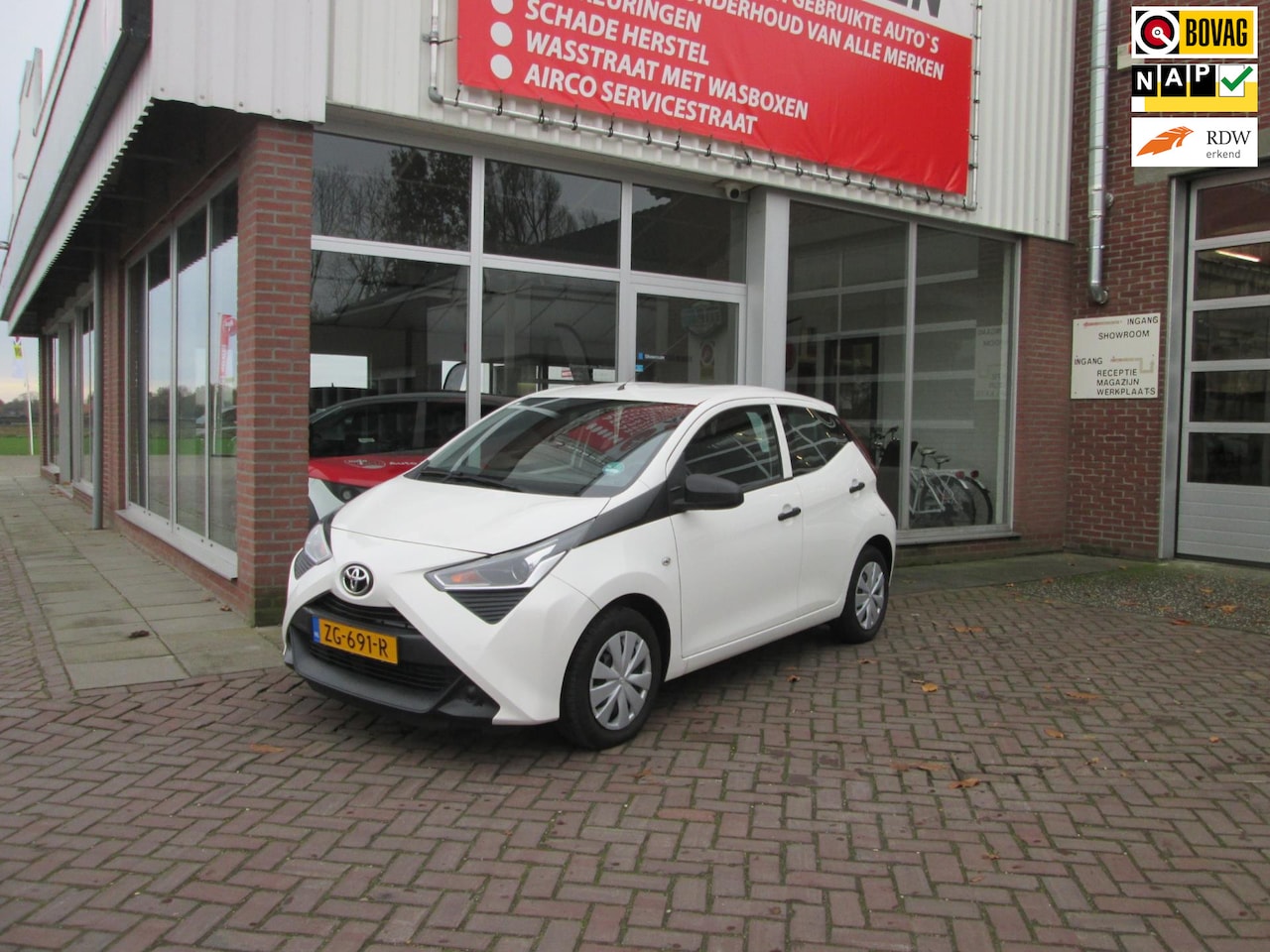 Toyota Aygo - 1.0 VVT-i x-fun 1.0 VVT-i x-fun - AutoWereld.nl