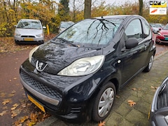 Peugeot 107 - 1.0-12V XR | INRUILKOOPJE | NW APK | ZO MEENEMEN |