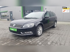 Volkswagen Passat Variant - 1.6 TDI Comfort Executive Line BlueMotion Vele opties Trekhaak Cruise Airco Navi