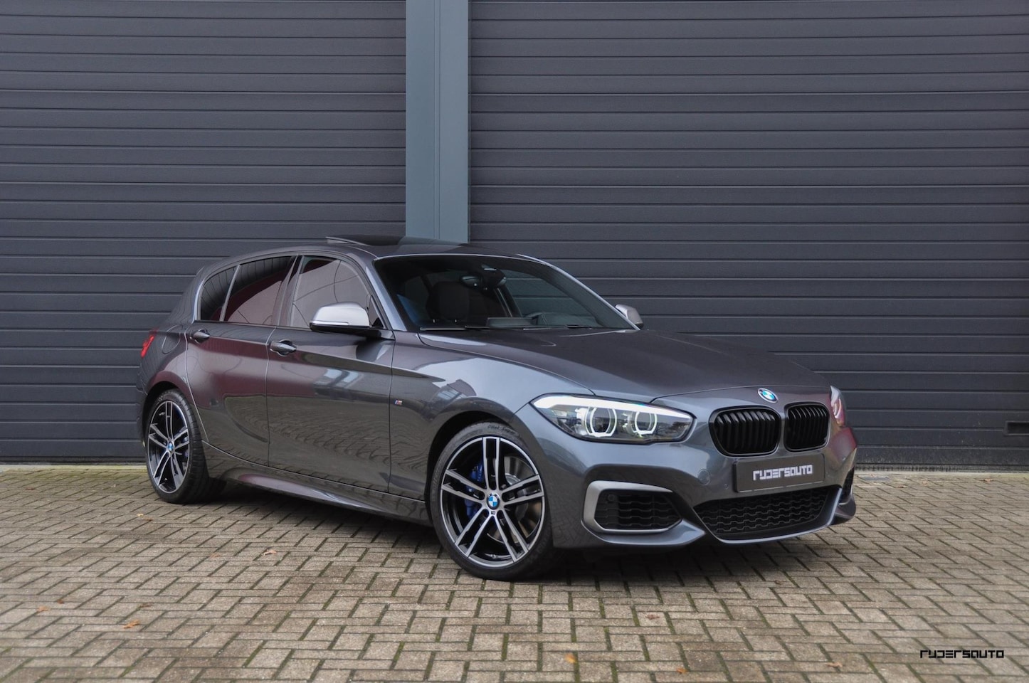 BMW 1-serie - M140i xDrive LCI2 | Schuifdak | HK | Camera | Carplay | 5-deurs | 2e eig - AutoWereld.nl