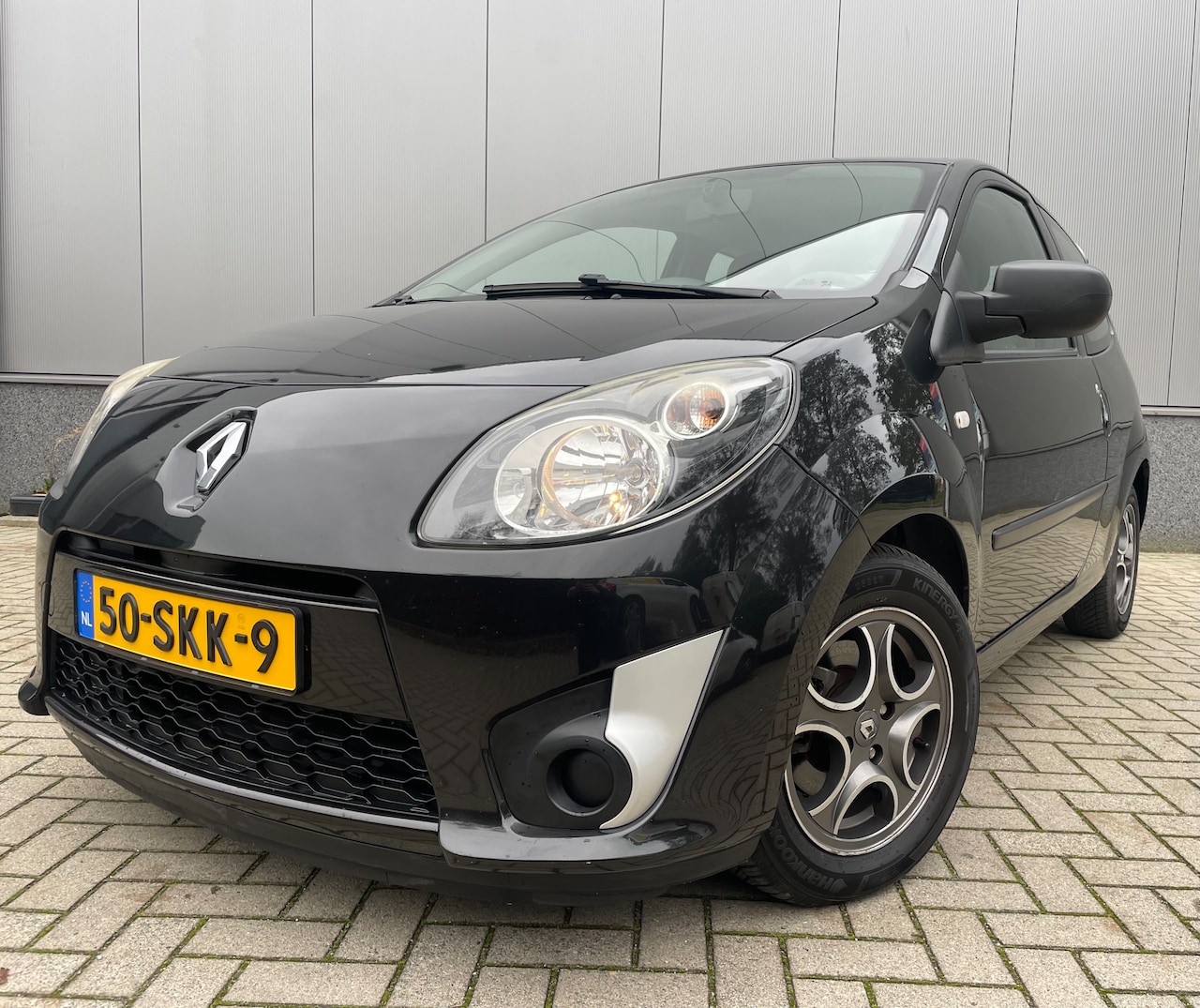 Renault Twingo - 1.2-16V Authentique - AutoWereld.nl