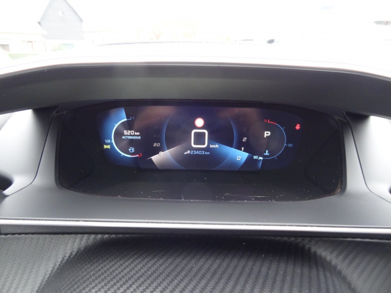 Peugeot 208 - 1.2 PT Aut. Allure Pack Navigatie