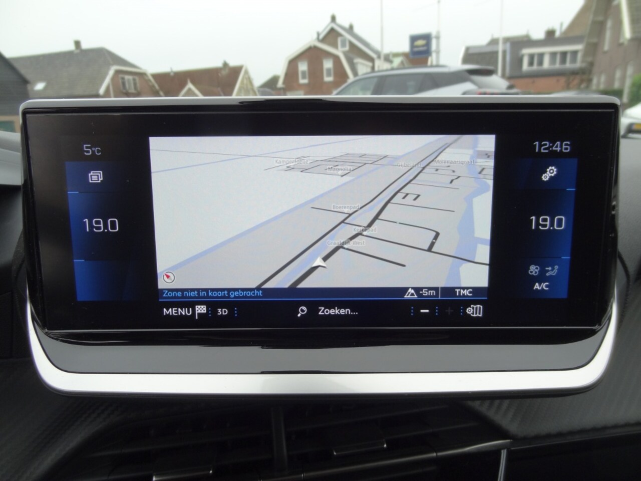 Peugeot 208 - 1.2 PT Aut. Allure Pack Navigatie