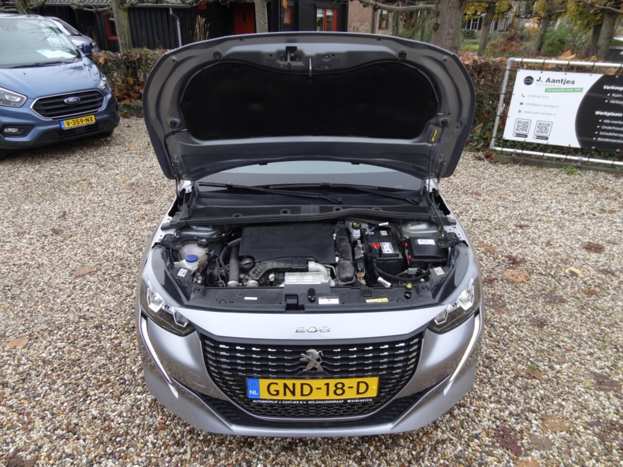 Peugeot 208 - 1.2 PT Aut. Allure Pack Navigatie