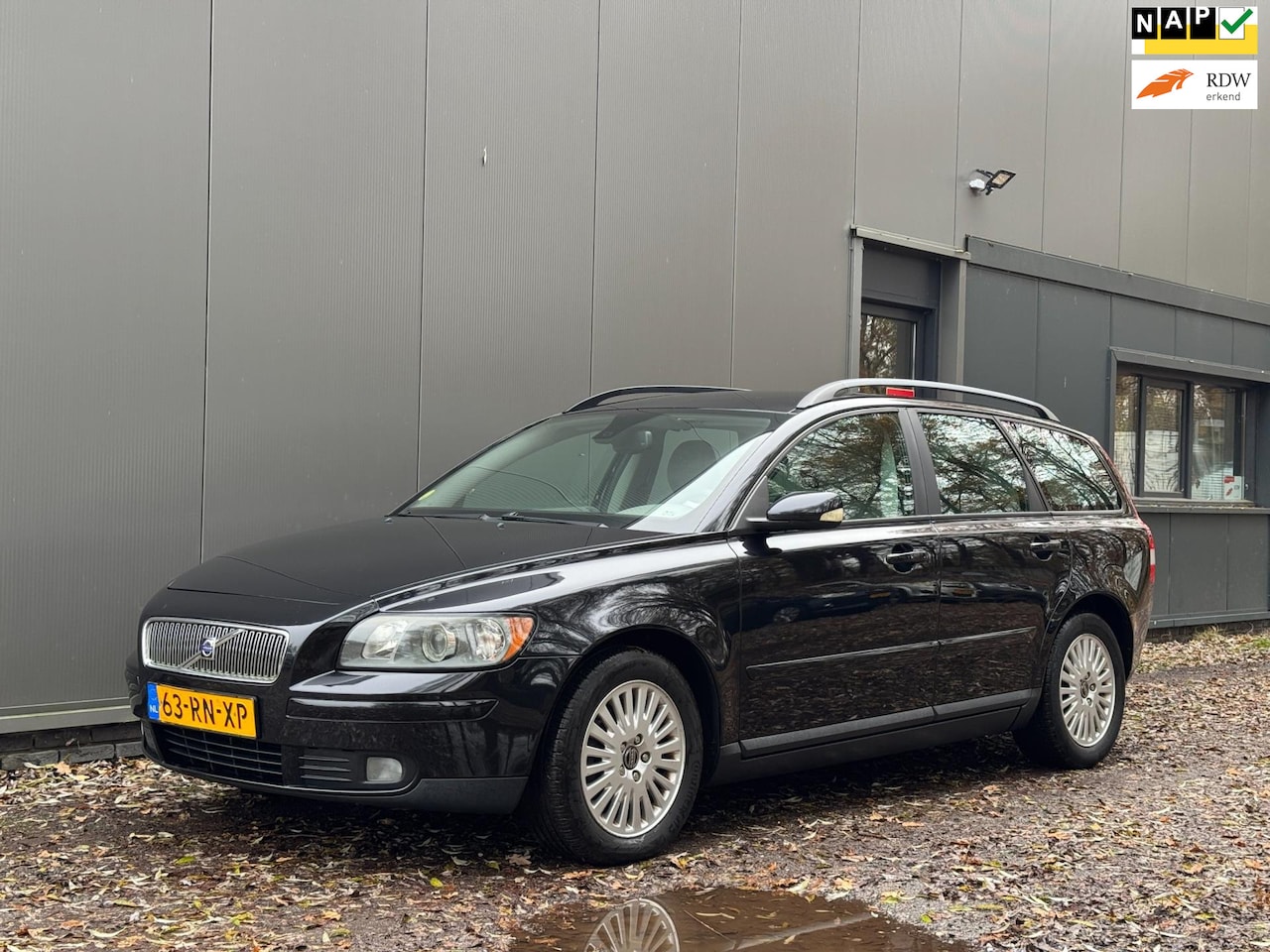 Volvo V50 - 1.8 Elite CLIMA|CRUISE|LICHTMETAAL|TREKHAAK|NAP| - AutoWereld.nl