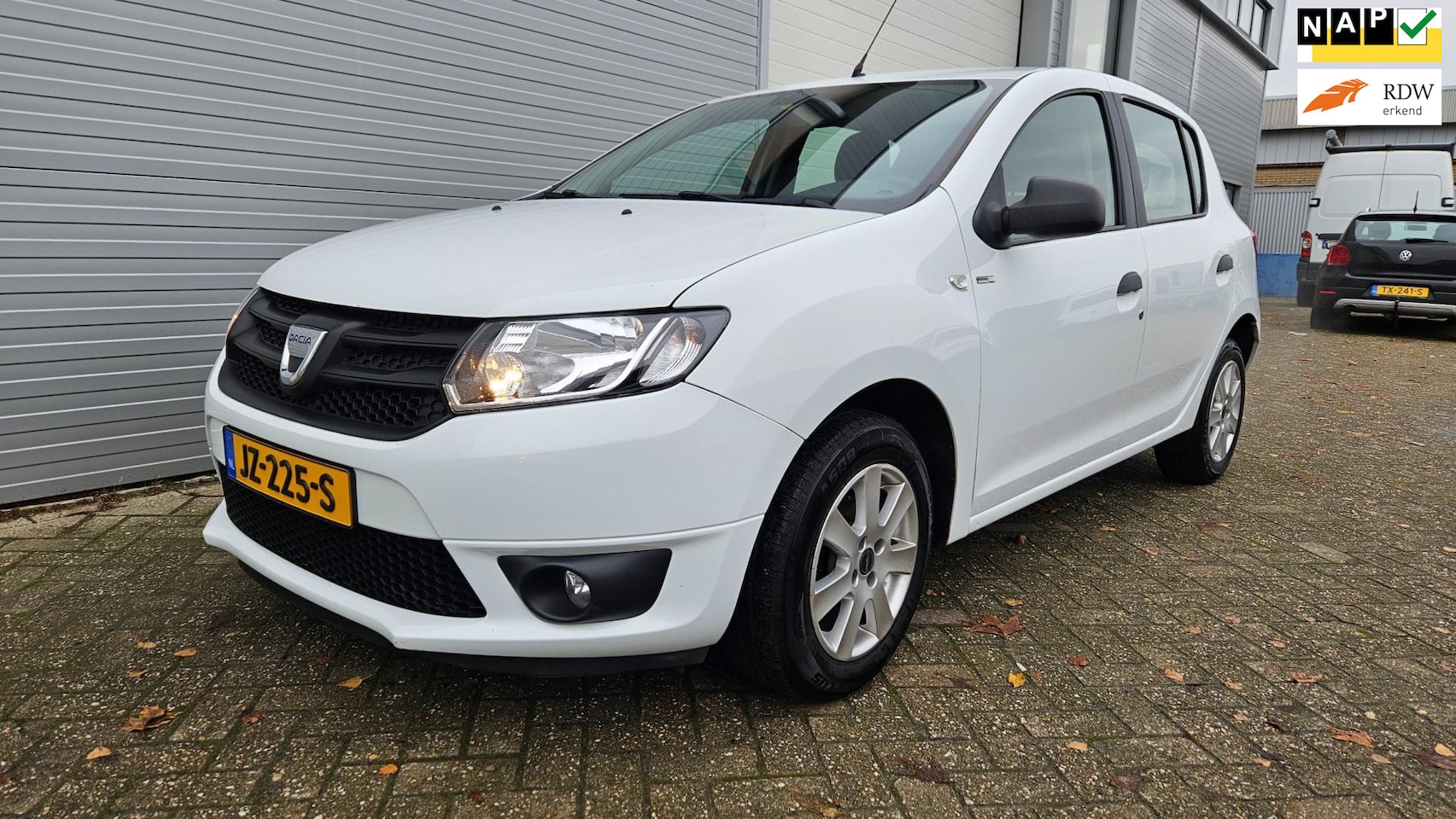 Dacia Sandero - 0.9 TCe Bi-Fuel Laureate LPG Airco Apk 11-2025 1ste Eigenaar - AutoWereld.nl