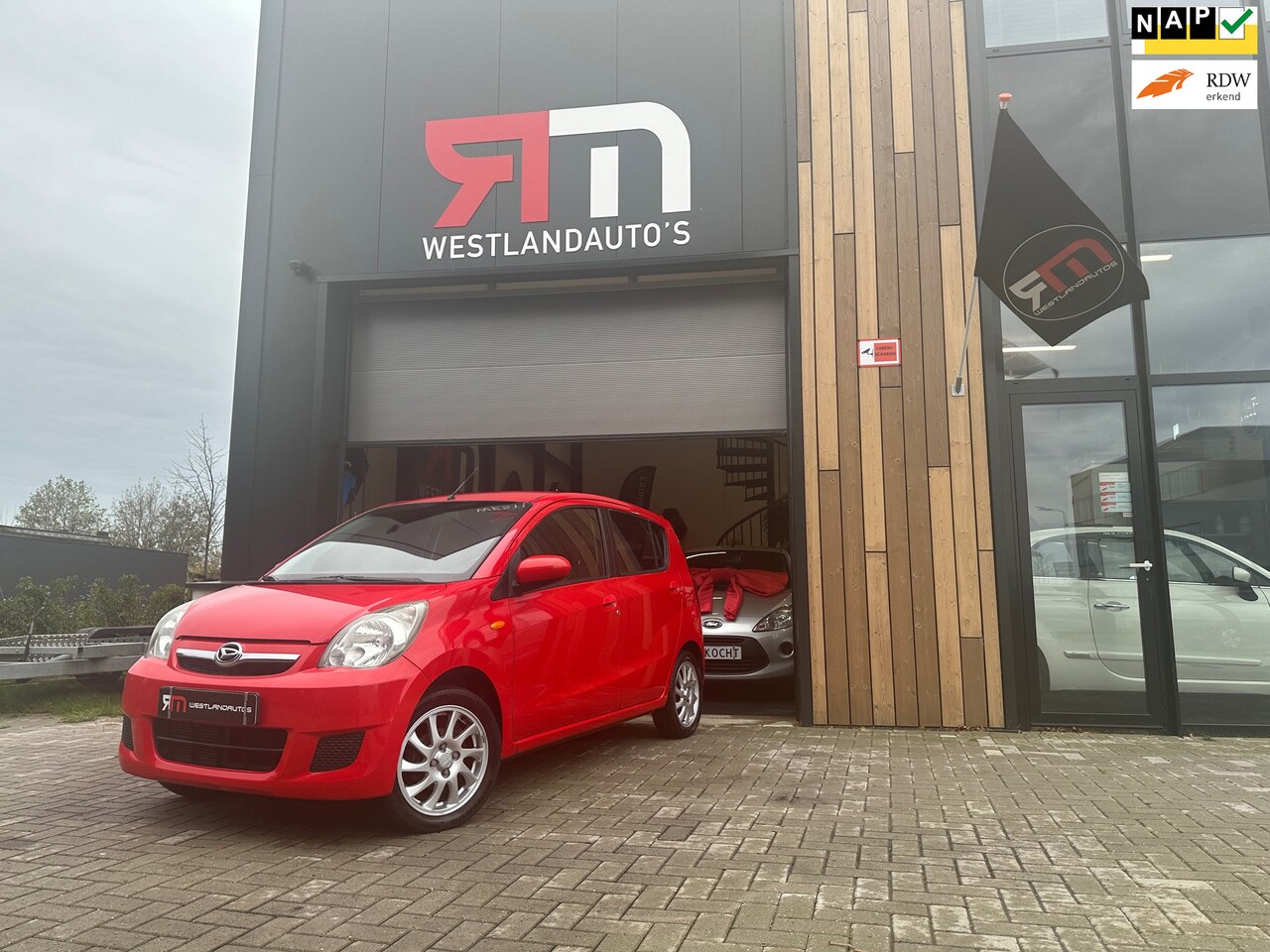 Daihatsu Cuore - 1.0 Premium/NL-auto/NAP/volledig dealer onderhouden/elek-ramen/LM-velgen/3 sleutels/in ABS - AutoWereld.nl